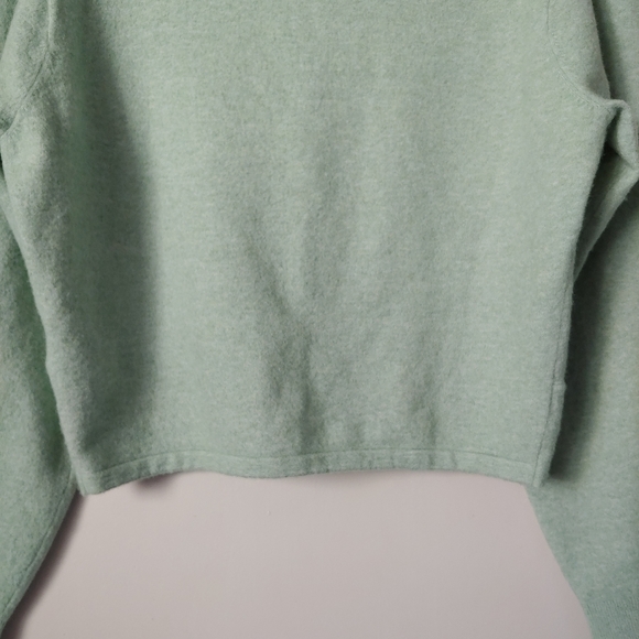 & Other Stories Mock Neck Twist Detail Knit Sweater Cropped Size M - Picture 12 of 16